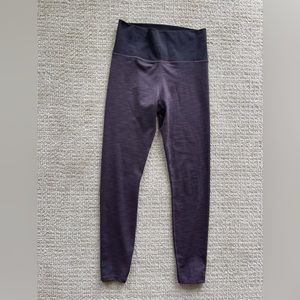 Evolve leggings in purple Heather from vuori! size s